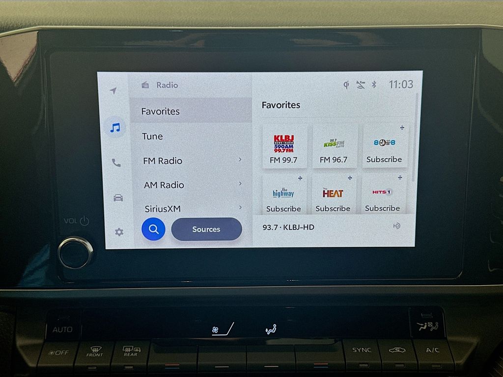 Thumbnail: 2025 Toyota Camry - 15