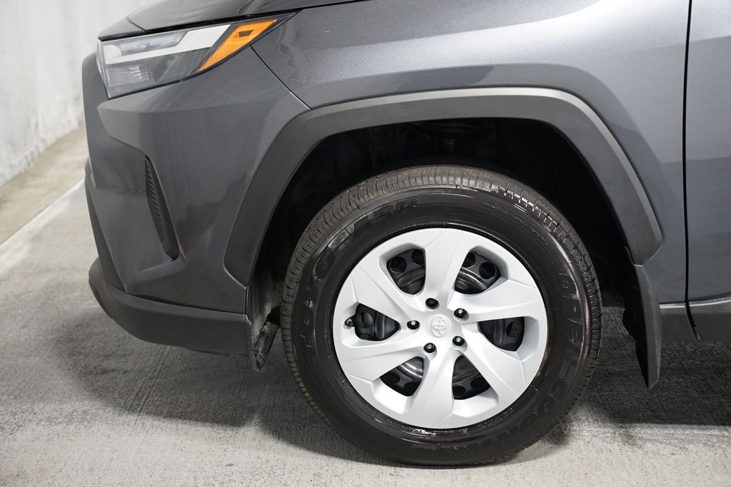 Thumbnail: 2024 Toyota RAV4 - 5