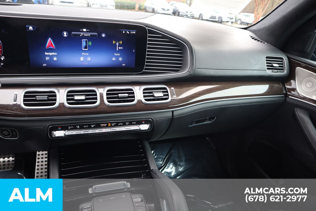 Used 2024 Black Mercedes-Benz GLS 580 image 39