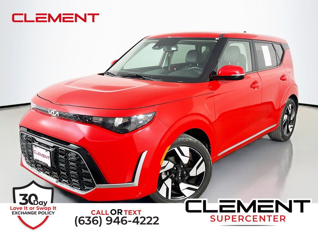  2024 Kia Soul GT-Line FWD   
