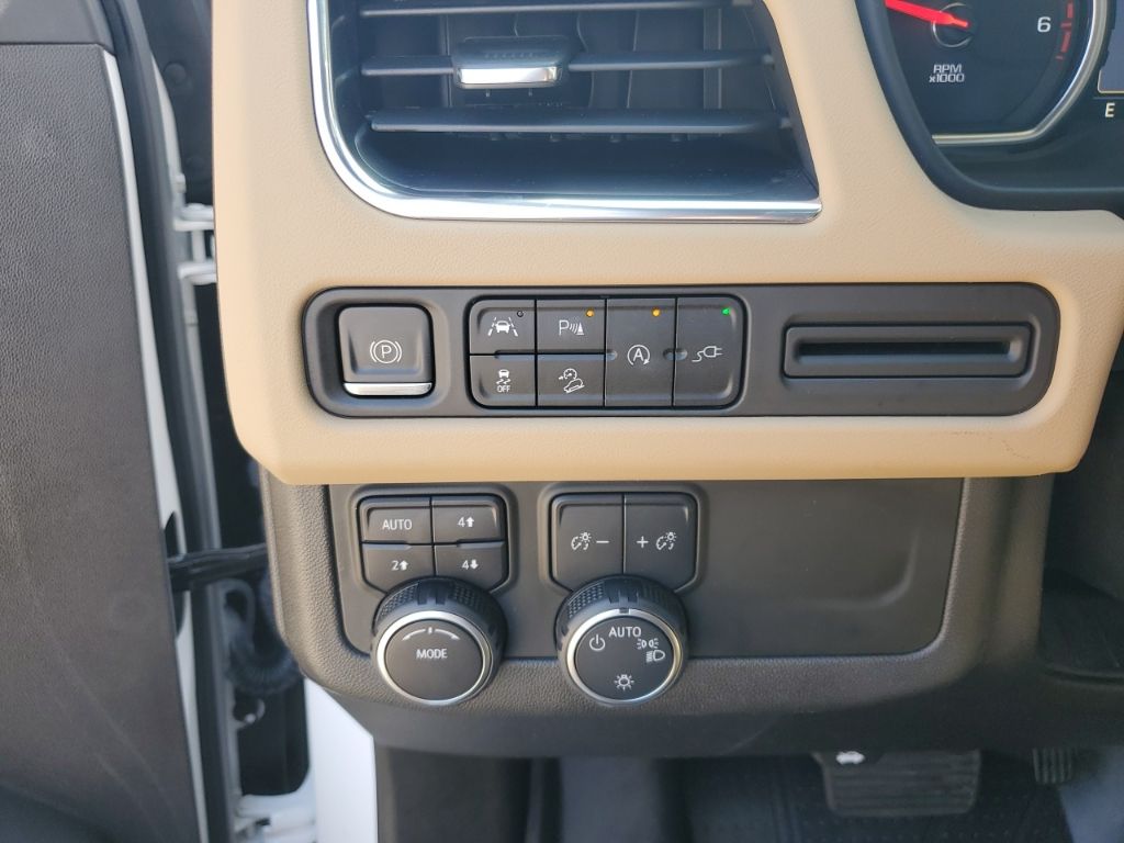 Used Car 2021 Chevrolet Suburban  Premier For Sale Under $60,000 In Austin, Texas
