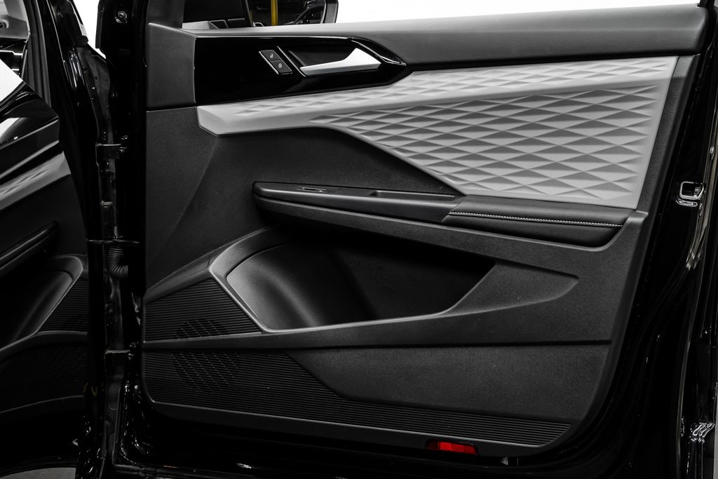 2024 Volkswagen Taos