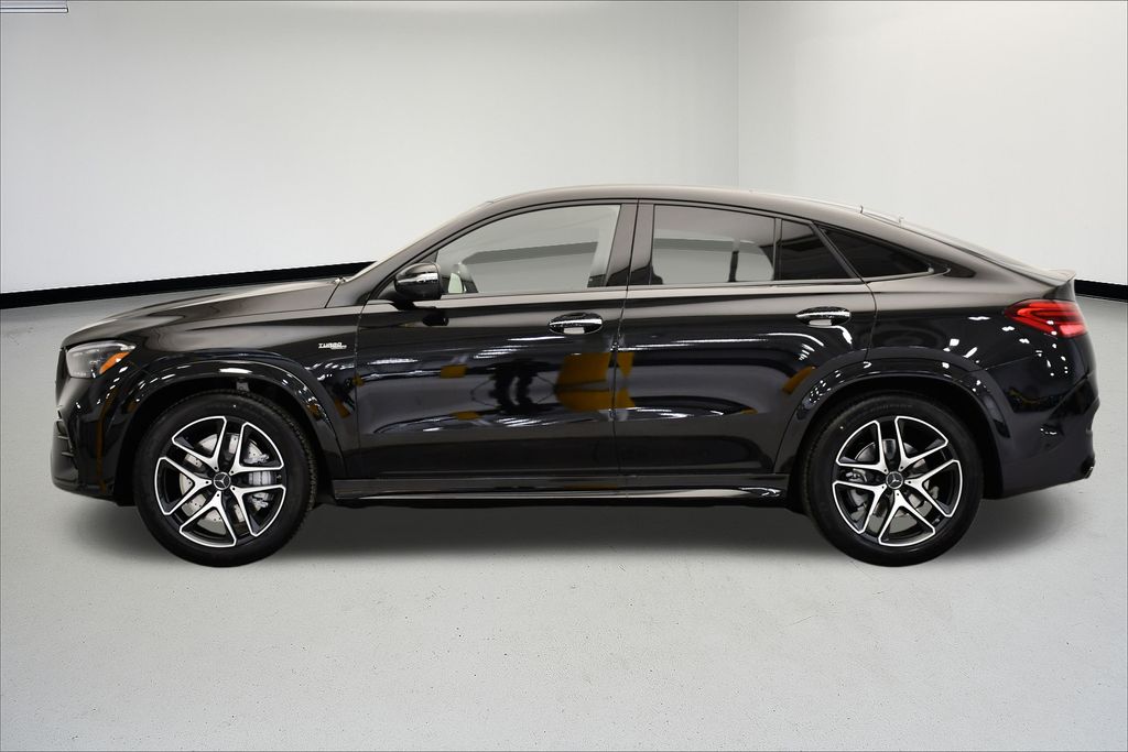 Thumbnail: 2026 Mercedes-Benz GLE - 2