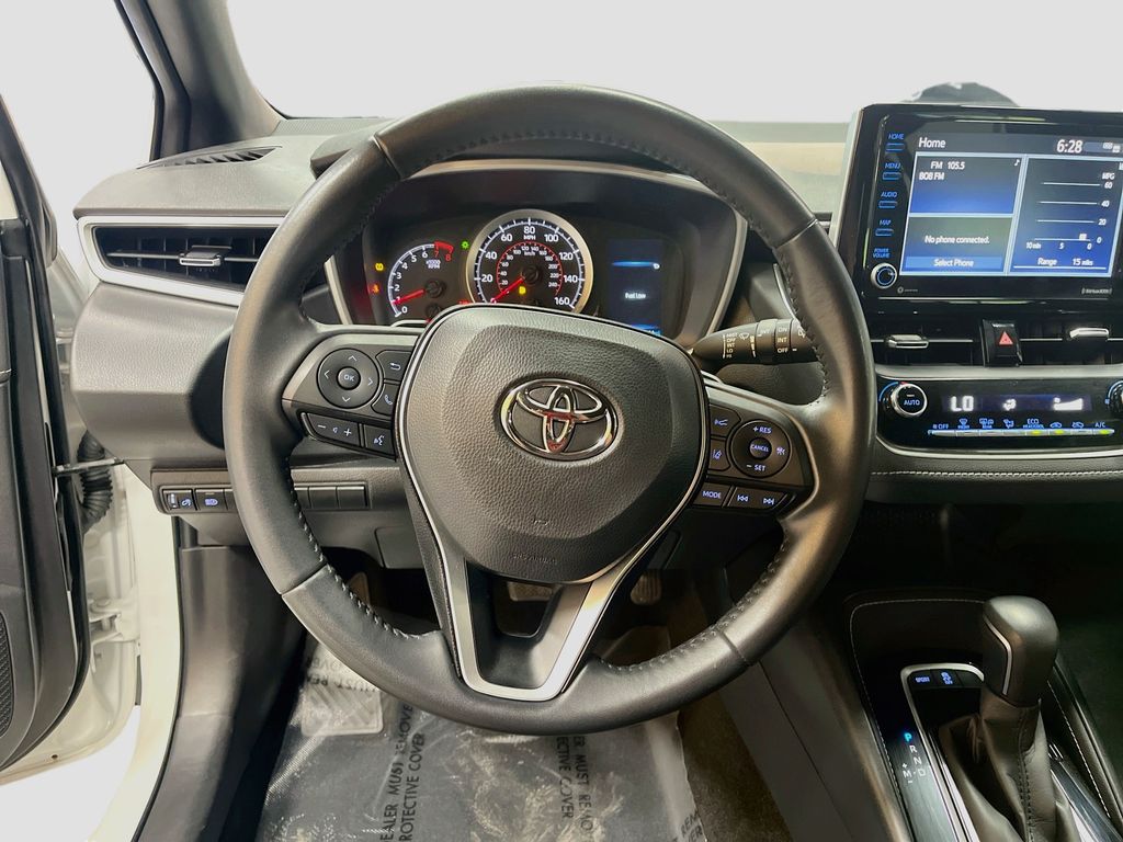 Used 2022 White Toyota SE Nightshade Edition image 11