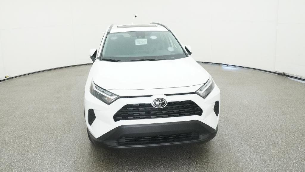 Thumbnail: 2025 Toyota RAV4 - 23