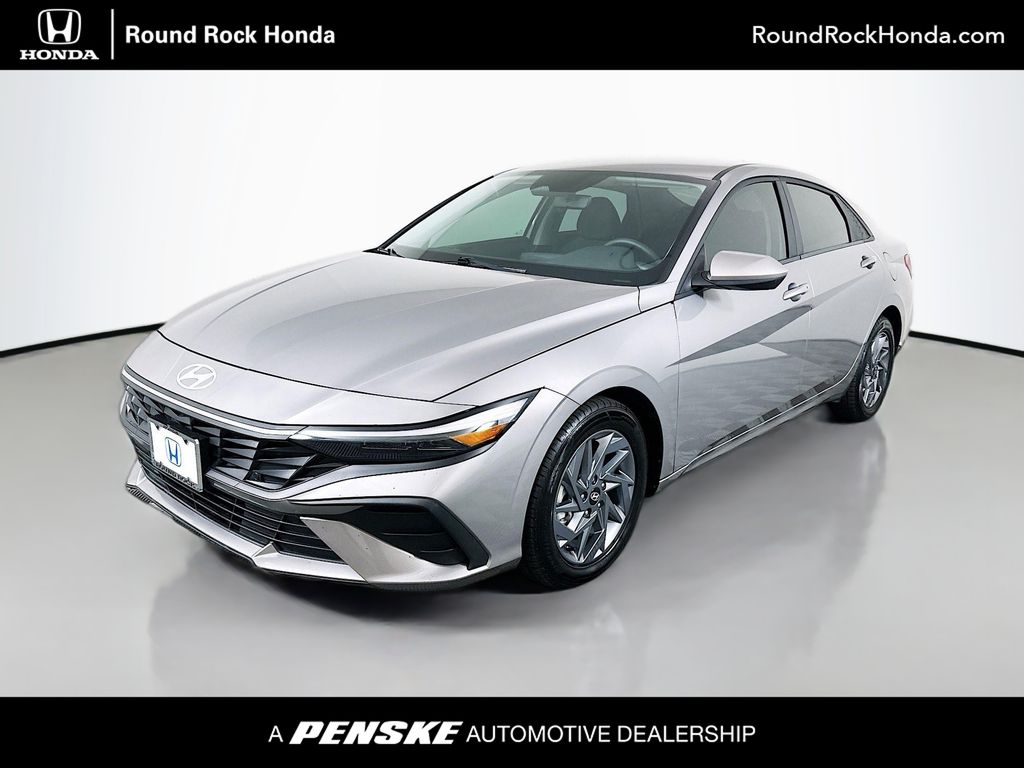 Thumbnail: 2024 Hyundai Elantra - 1