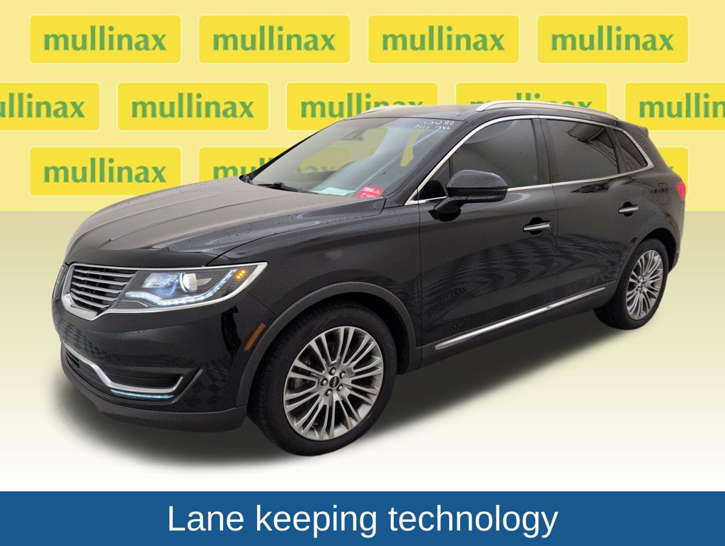 Used 2018 Black Lincoln Reserve image 13