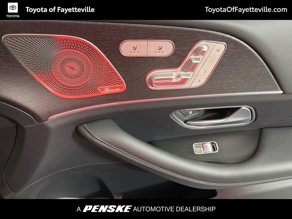 Thumbnail: 2023 Mercedes-Benz GLE - 22