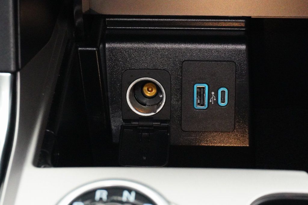 Used Car 2023 Ford Explorer  Xlt For Sale Under $30,000 In Weatherford, Texas