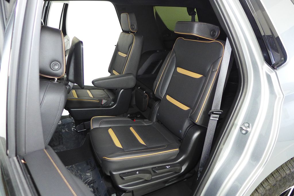 Thumbnail: 2023 GMC Yukon - 20