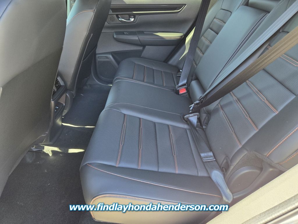 2025 Honda CR-V Hybrid Sport-L photo