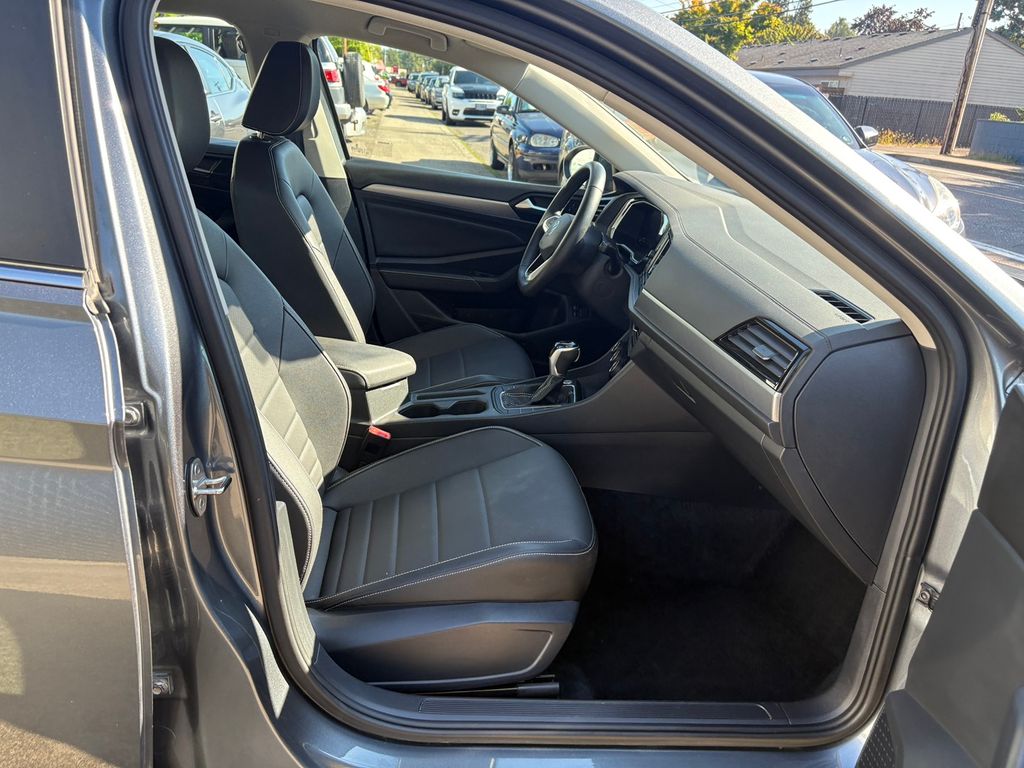 2024 Volkswagen Jetta 1.5T SE