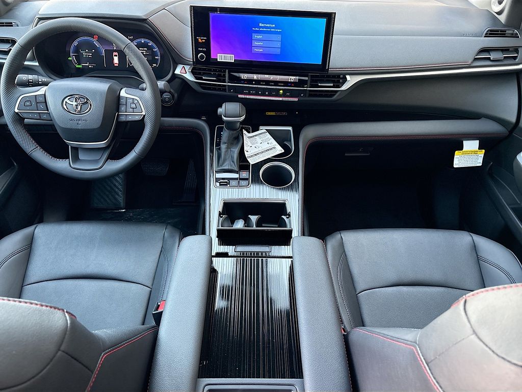 Thumbnail: 2026 Toyota Sienna - 13
