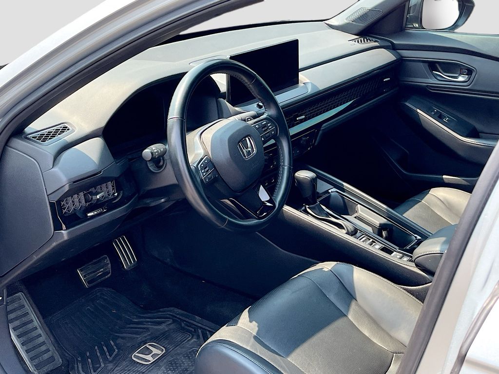 Used 2024 Silver Honda Sport-L image 9