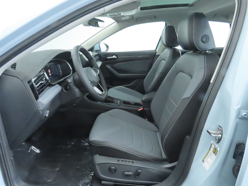 Thumbnail: 2026 Volkswagen Jetta - 20