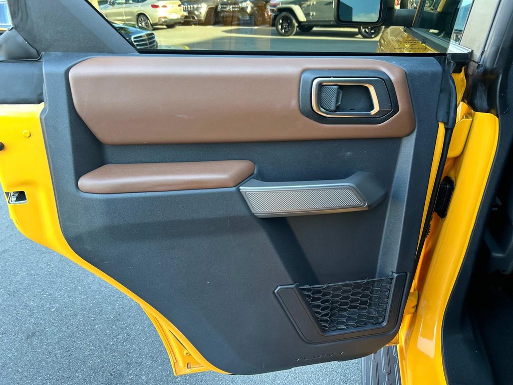 Thumbnail: 2022 Ford Bronco - 32