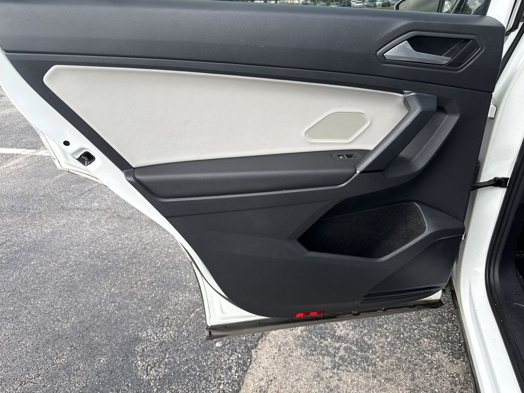 2019 Volkswagen Tiguan 2.0T SEL White at Bravo Nissan