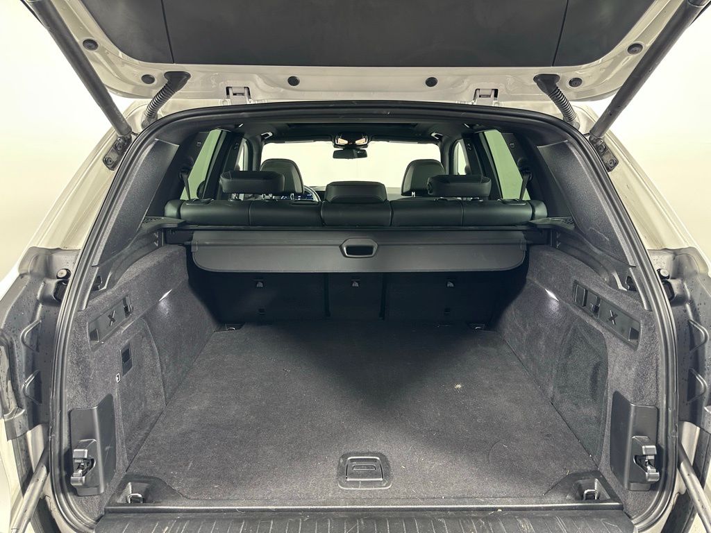 Thumbnail: 2024 BMW X5 - 27