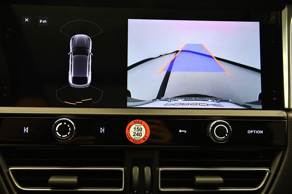 Thumbnail: 2025 Porsche Macan - 27