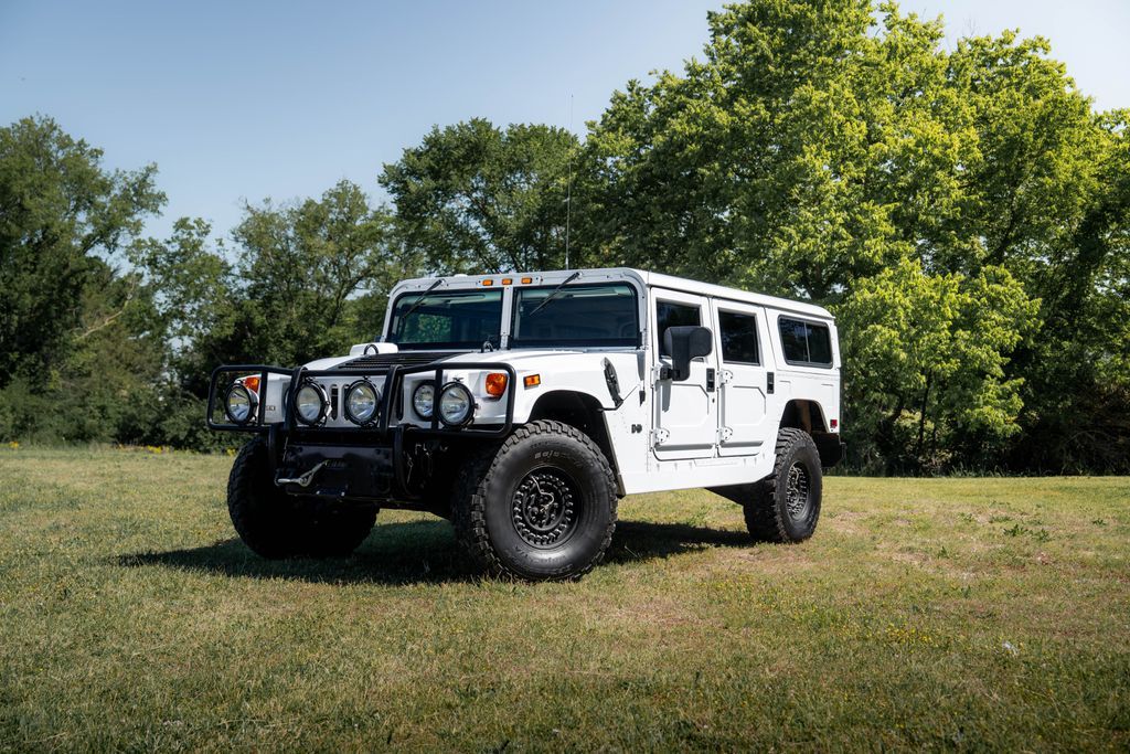 White 2006 Hummer H1 Alpha Base SUV / Crossover Four-Wheel Drive 5-Speed Automatic