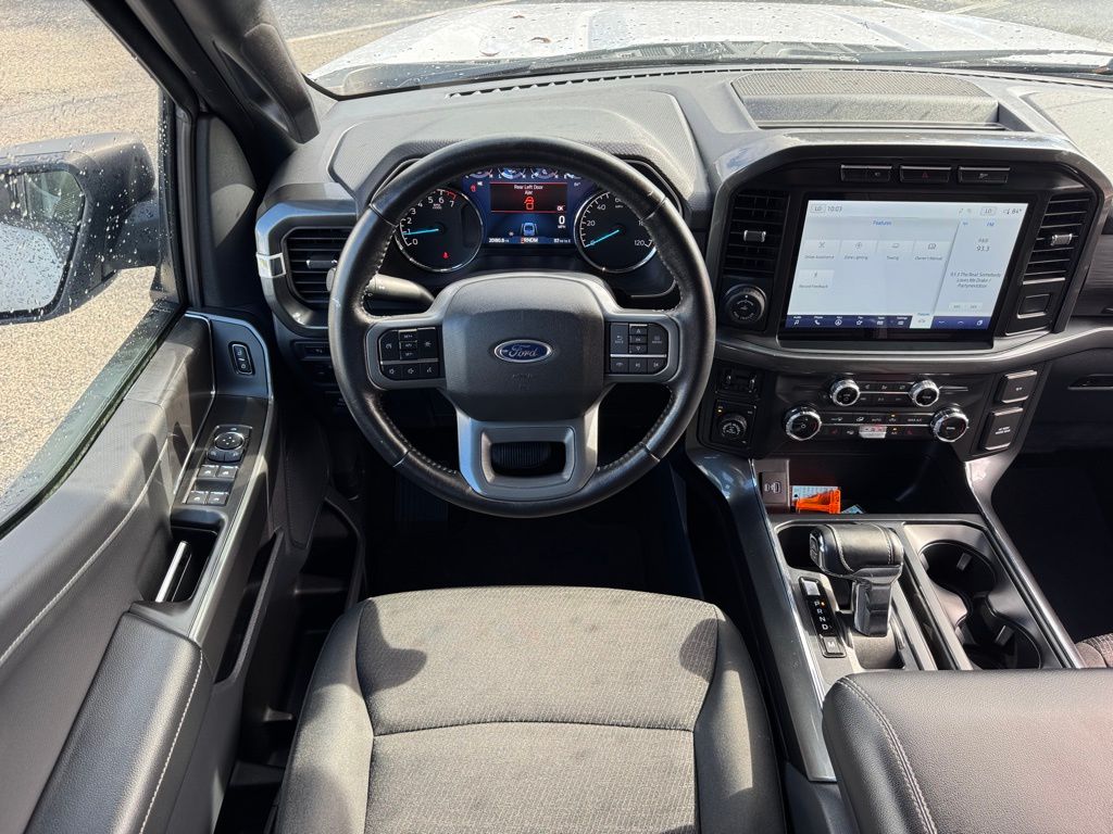 2022 Ford F-150 XLT photo 16