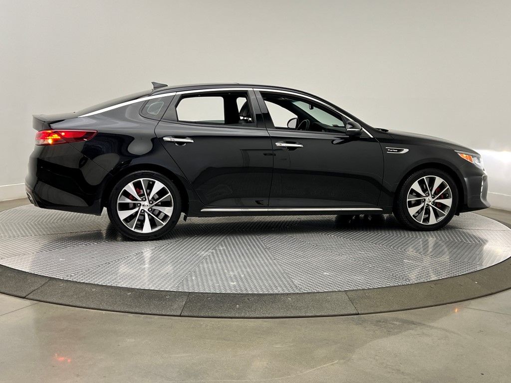 Thumbnail: 2016 Kia Optima - 6