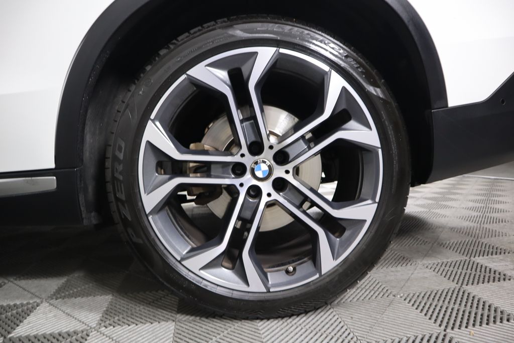 2021 BMW X5 xDrive40i 32