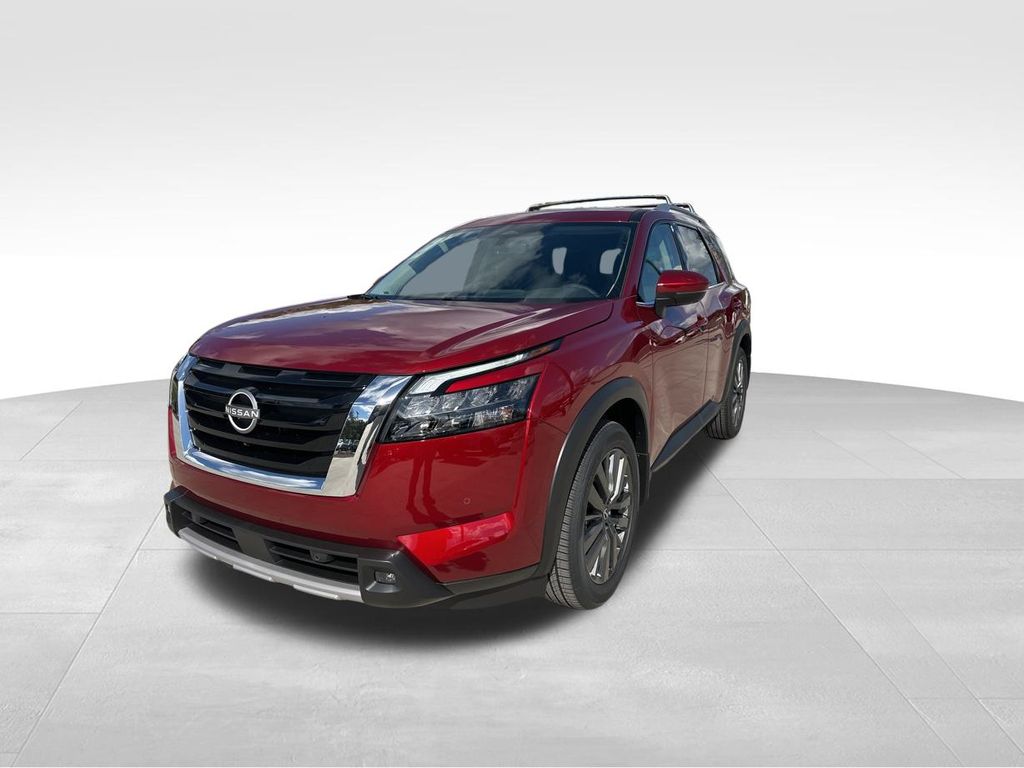 2025 Nissan Pathfinder SL 5