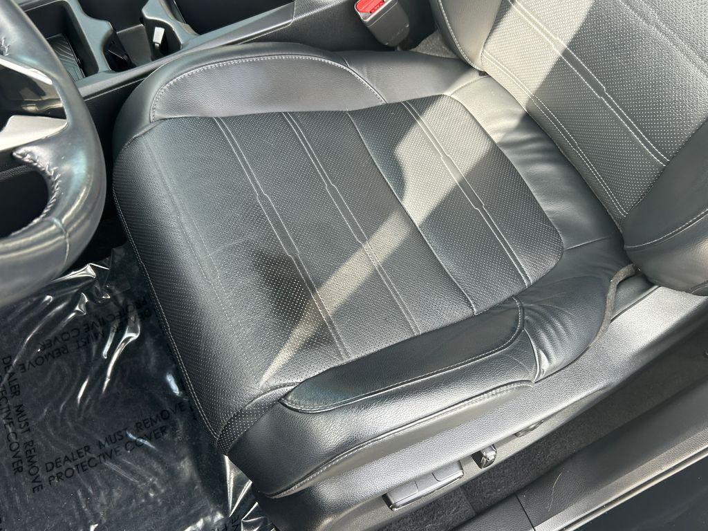 Thumbnail: 2019 Honda CR-V - 15