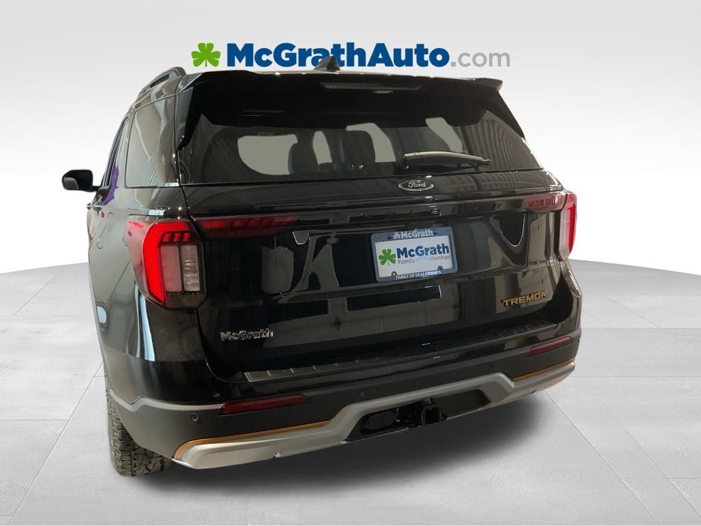 New 2026 Black Ford Tremor image 5