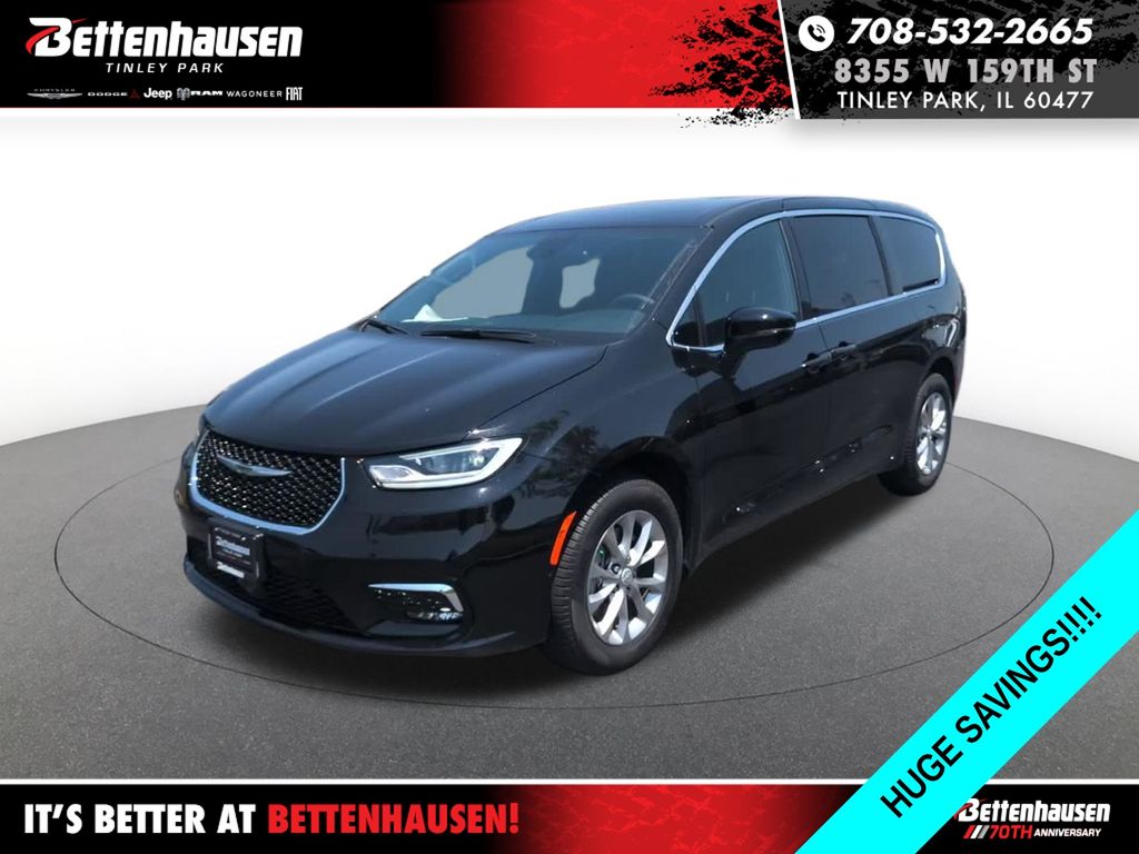 2026 Chrysler Pacifica Negro (Diamond Black Crystal Pearlcoat) Minivan Tracción en las cuatro ruedas 9 velocidades Automática