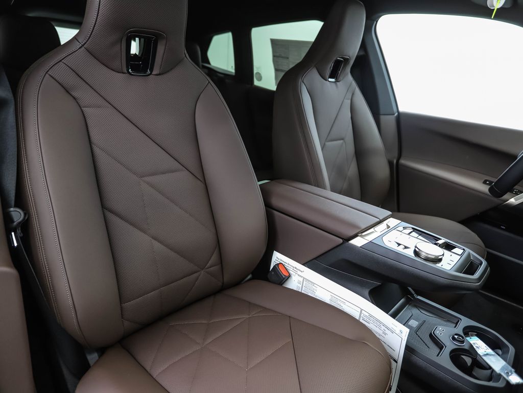 Thumbnail: 2026 BMW iX - 32