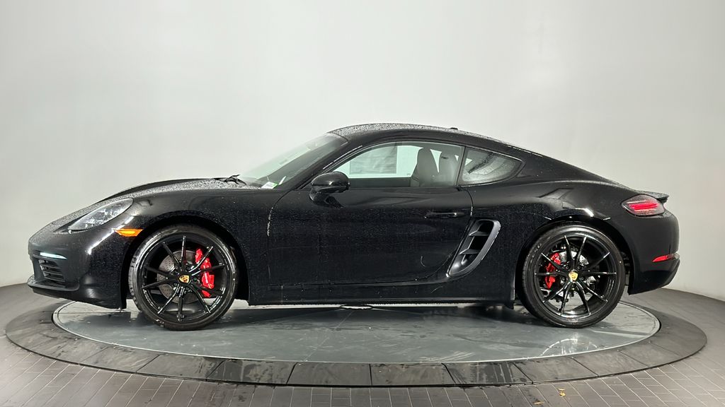 Thumbnail: 2025 Porsche 718 Cayman - 2