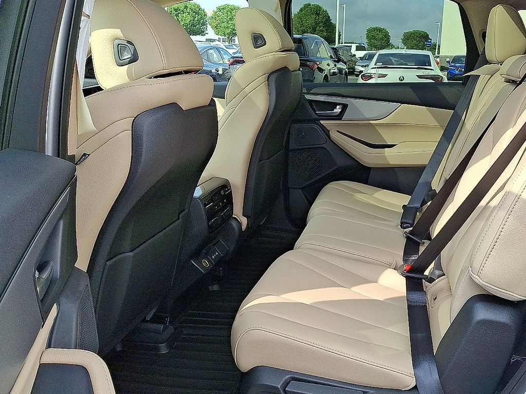 Thumbnail: 2026 Acura MDX - 7