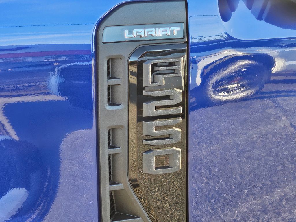 2026 Ford F-250SD Lariat Blue at Walterboro Ford