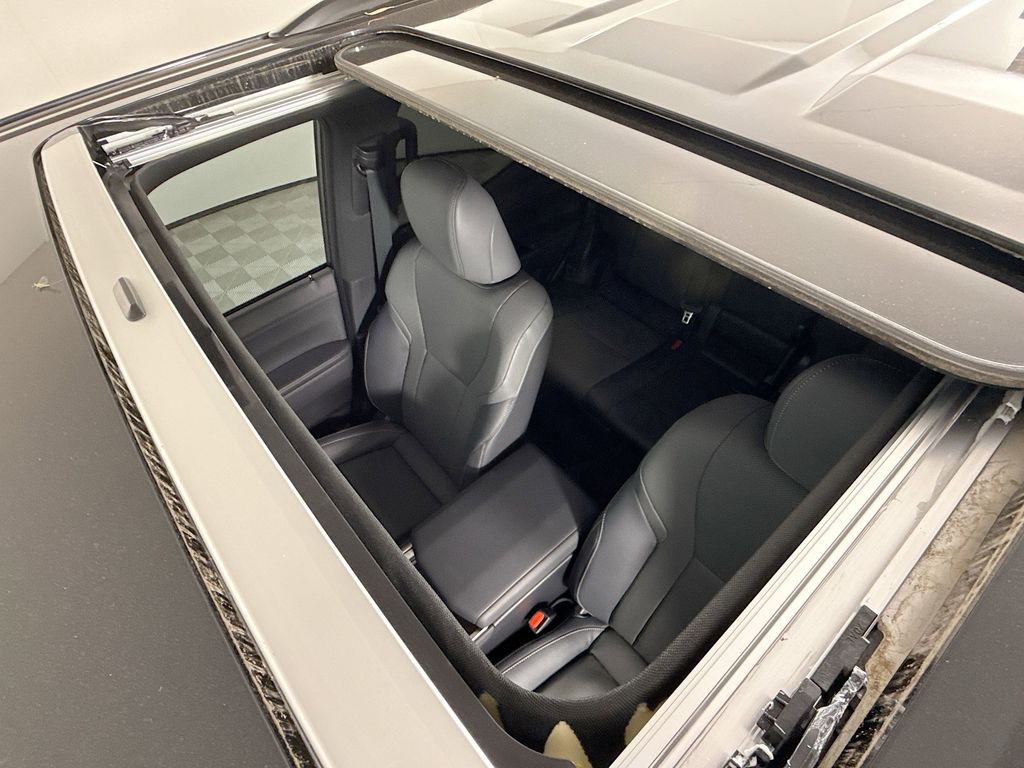 Thumbnail: 2024 Lexus GX - 22