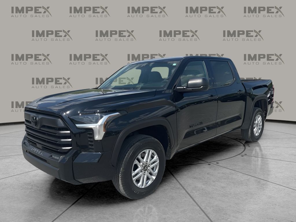 2025 Toyota Tundra SR5 CrewMax Cab 4WD