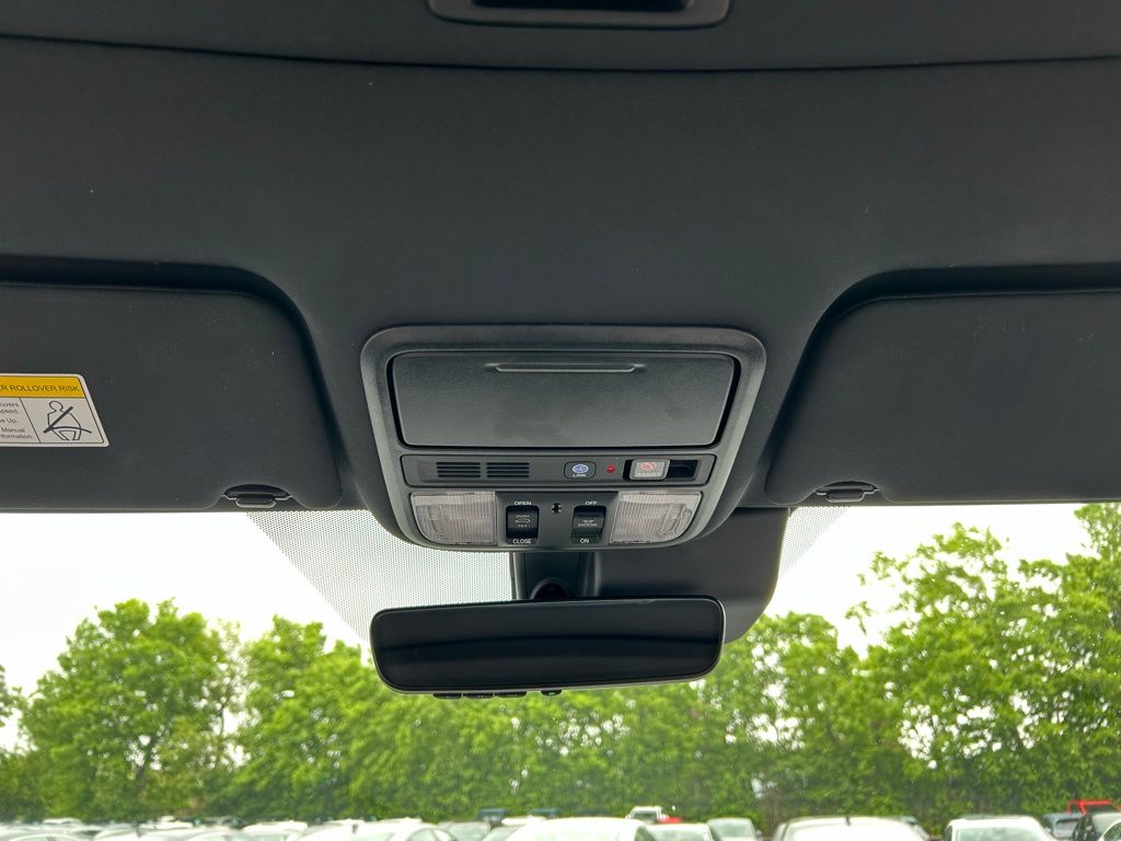 Thumbnail: 2020 Honda Passport - 14