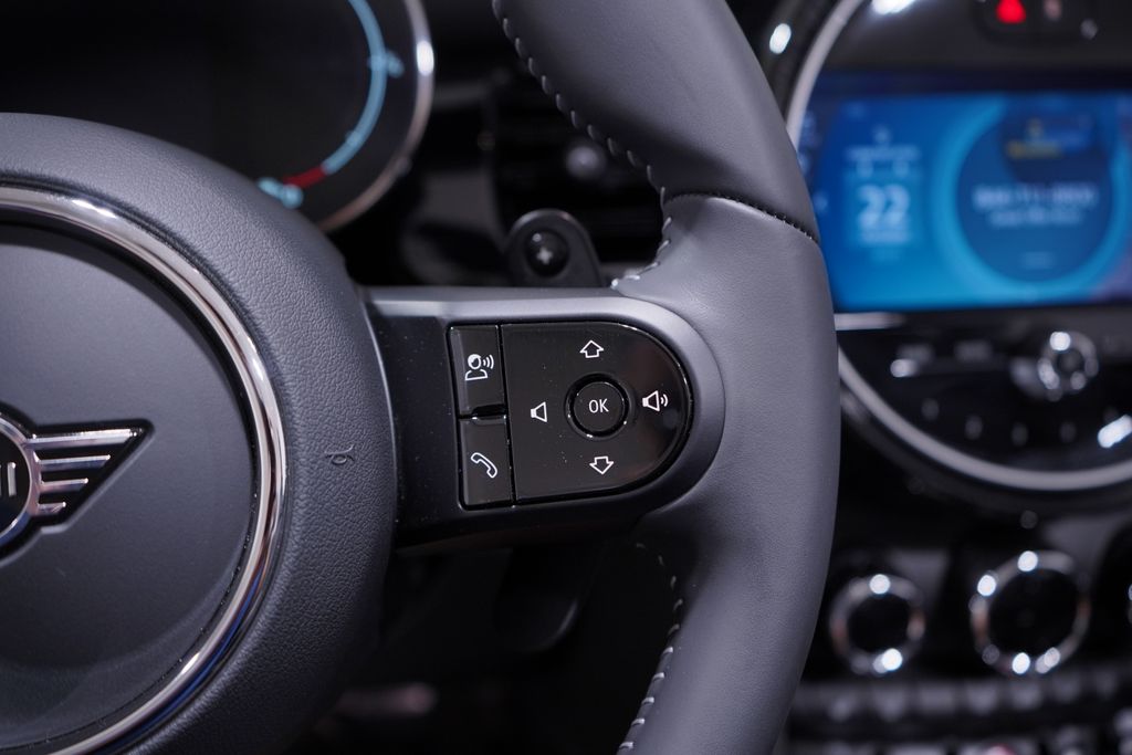 Thumbnail: 2023 MINI Cooper - 20