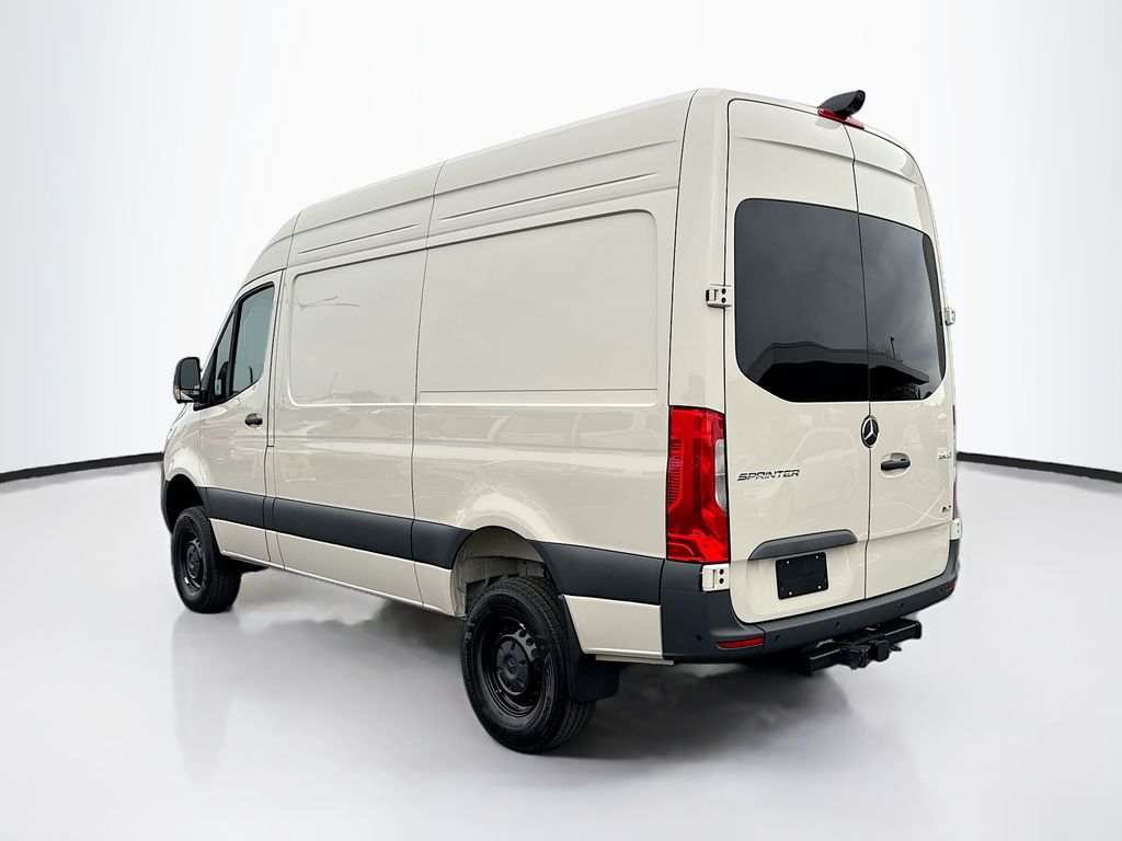 Thumbnail: 2026 Mercedes-Benz Sprinter - 7