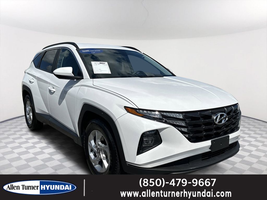 White Pearl 2024 Hyundai Tucson SEL FWD SUV / Crossover Front-Wheel Drive 8-Speed Automatic