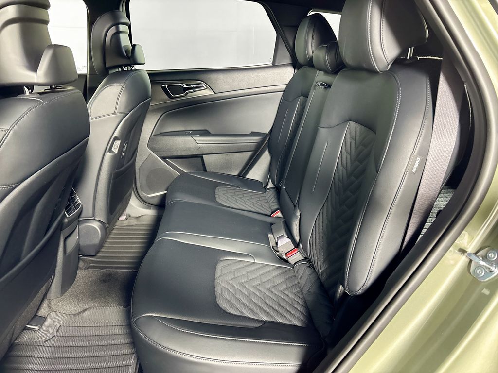 2026 Kia Sportage Plug-In Hybrid X-Line