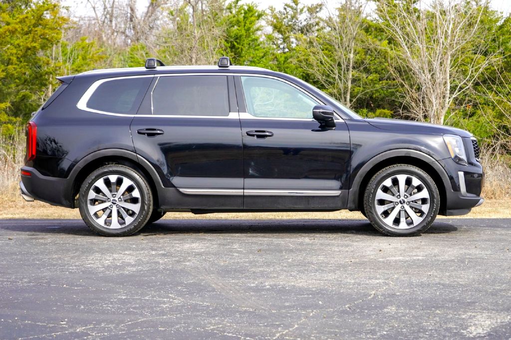 Used Car 2022 Kia Telluride  Ex For Sale Under $30,000 In Taylor, Texas