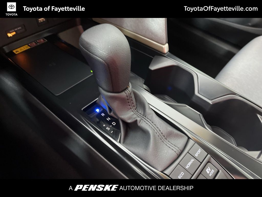 Thumbnail: 2025 Toyota Camry - 31