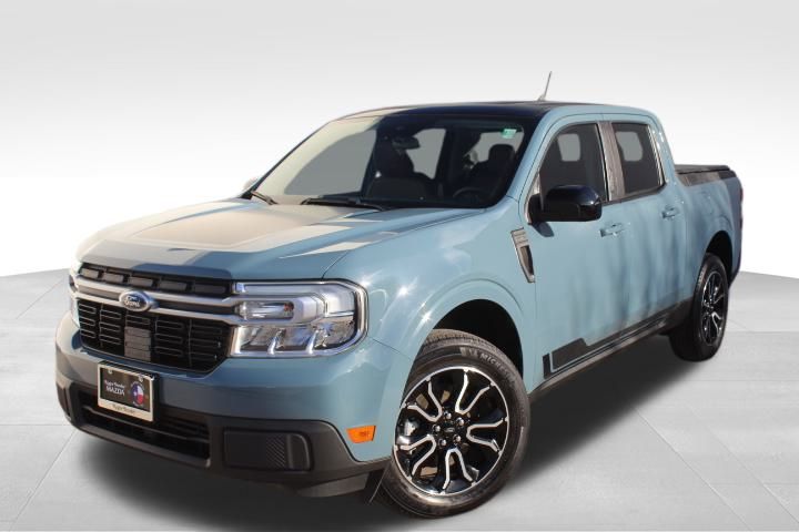 Used Car 2022 Ford Maverick  Lariat For Sale Under $30,000 In Georgetown, Texas