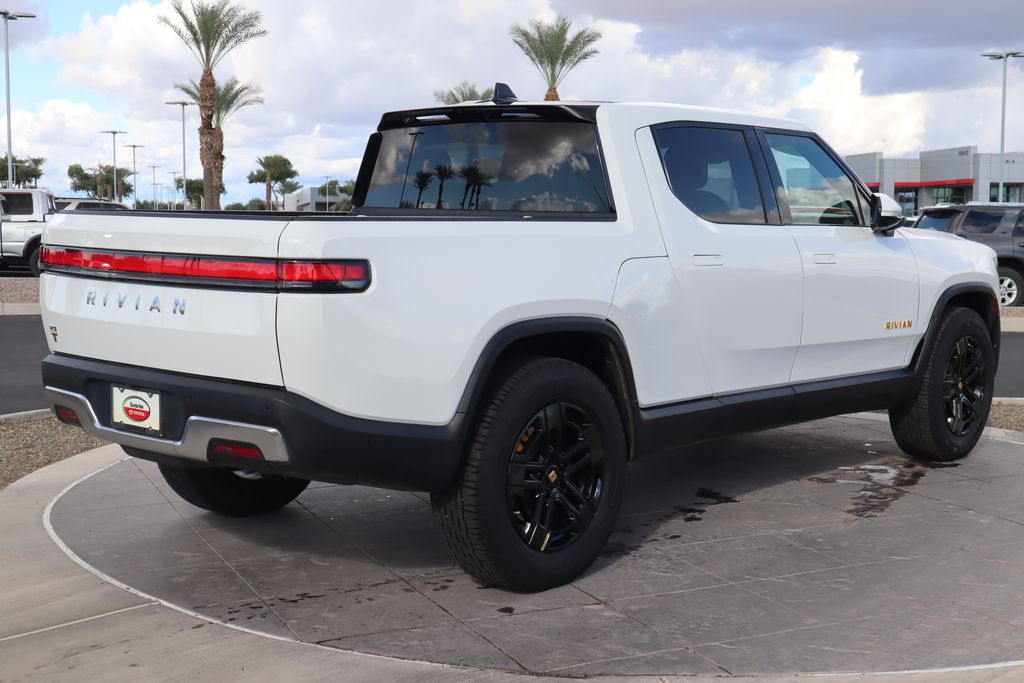 Thumbnail: 2022 Rivian R1T - 6