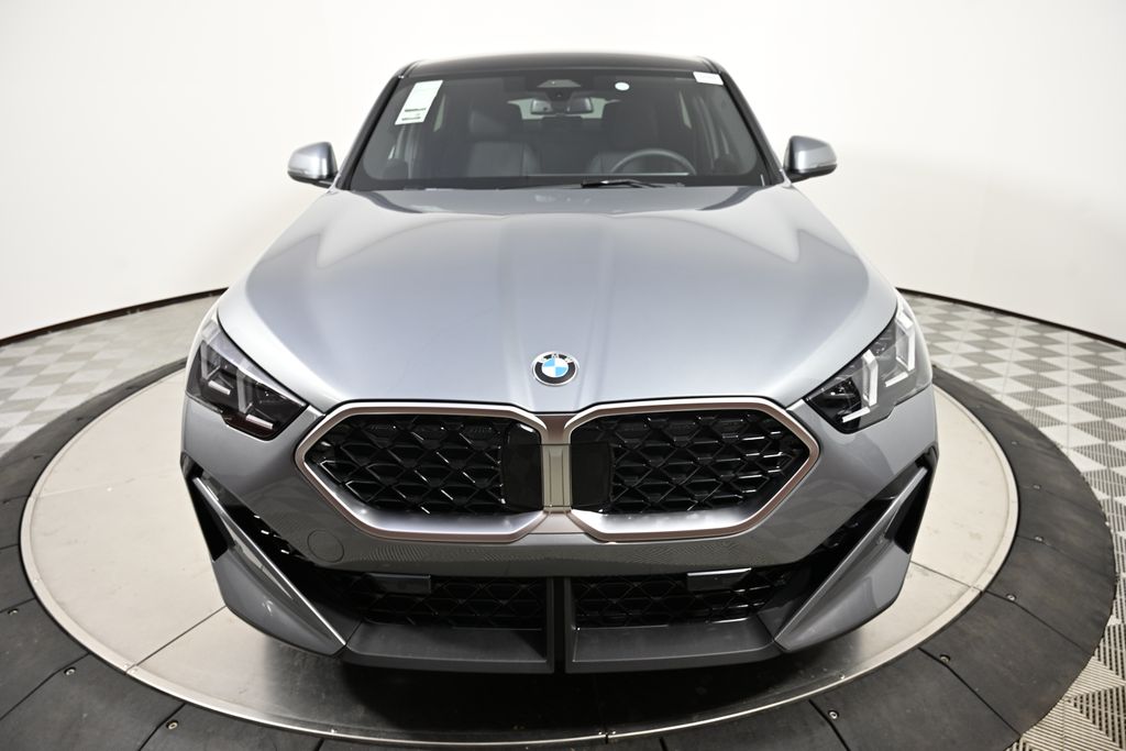 Thumbnail: 2025 BMW X2 - 8