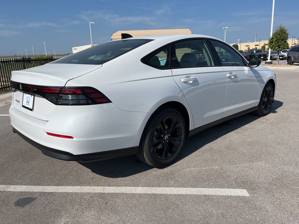 Thumbnail: 2025 Honda Accord - 3