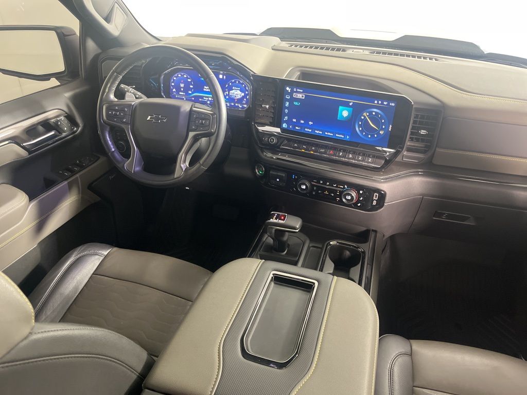 Thumbnail: 2022 Chevrolet Silverado 1500 - 14