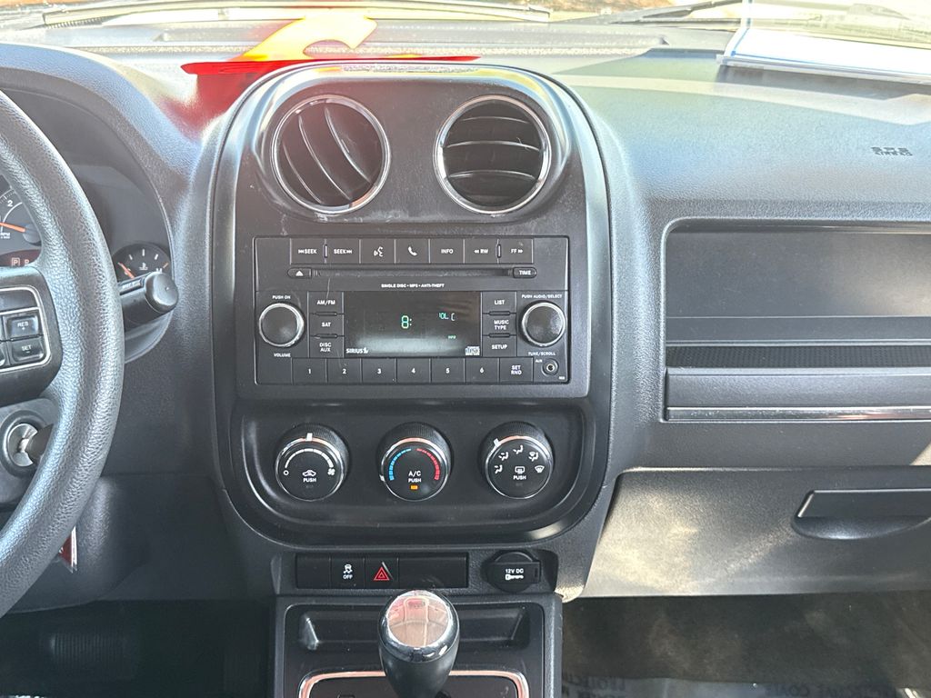 Photo 11